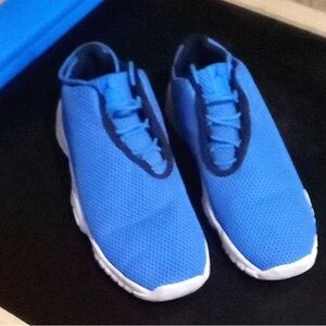 "GOAT Jordan Future Low BG 'Pho-to Blue'"‎ men's size 8